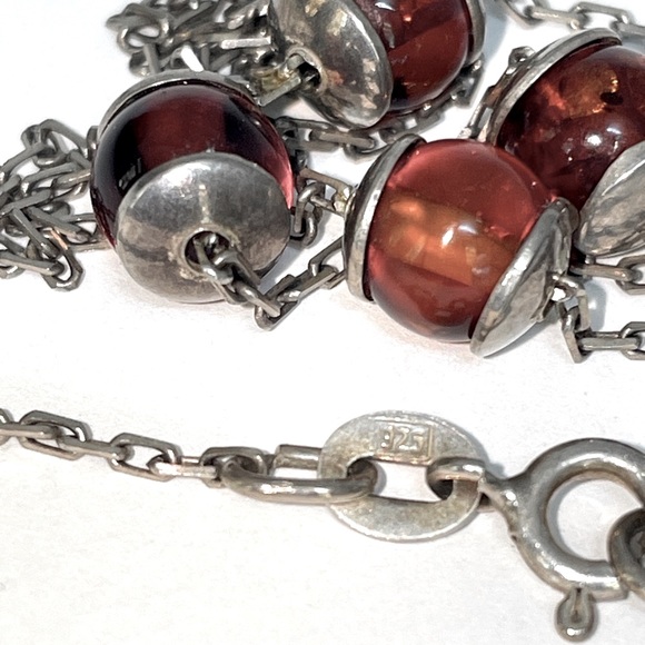 Vintage 925 Sterling Silver Honey Amber Bead Station Necklace - Picture 7 of 8